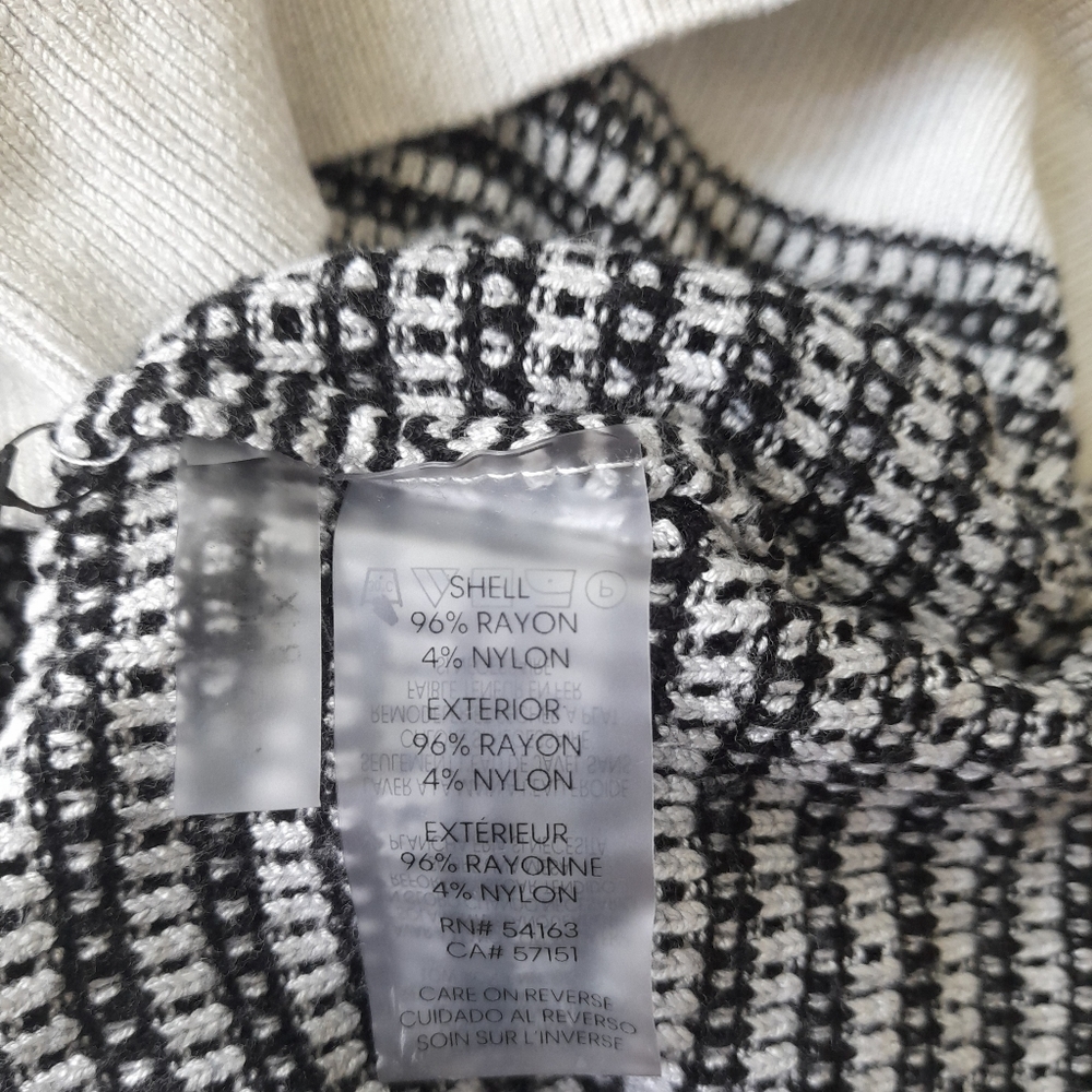 ● Calvin Klein | Women Boat neck stripped sweatshirt - Picture 7 of 16
